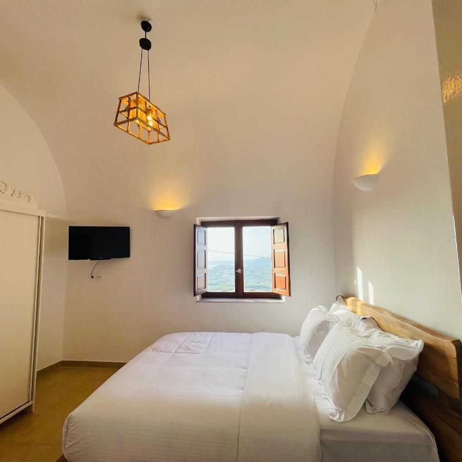 Diva Santorini Luxury Villa Pýrgos Екстериор снимка